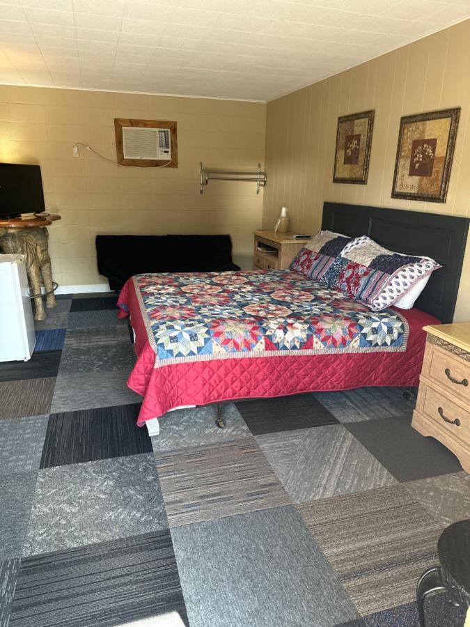 Sportsman'S Lodge Fairfield Bay Bagian luar foto